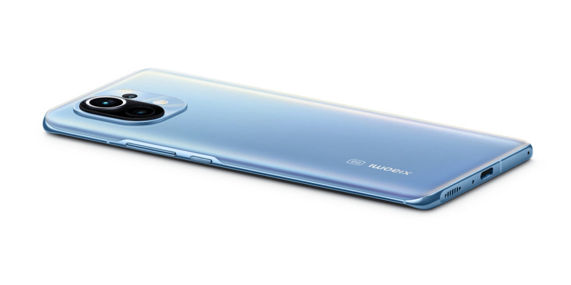 11 lite características claro